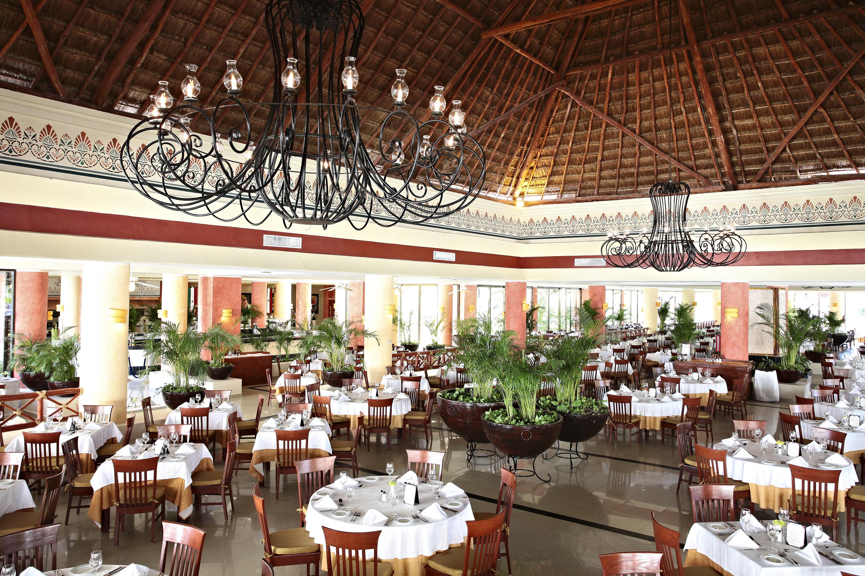 Bahia Principe Grand Coba Hotel Akumal Restaurant photo
